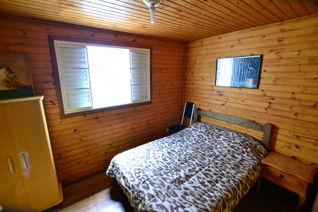 Hostel Cuesta โบตูคาตู ภายนอก รูปภาพ