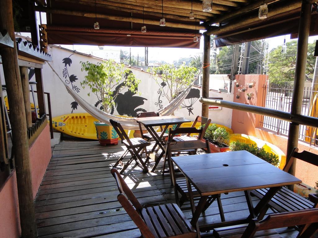 Hostel Cuesta โบตูคาตู ภายนอก รูปภาพ